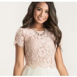 Maniju Baby Pink Lace Crop Top Size XS NWT Bridal Honeymoon